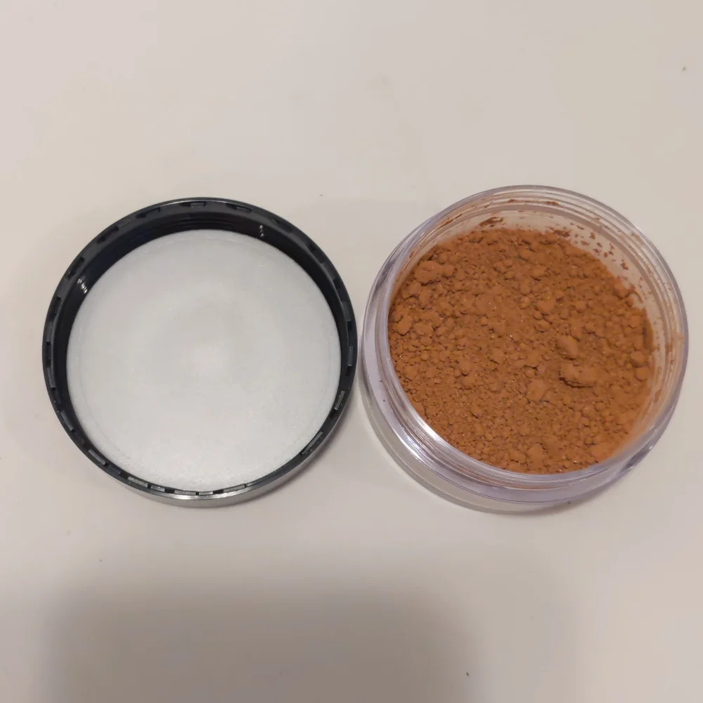 Avon Smooth Minerals Power Foundation Bronze New In Box 3.5 g net wt 0.12 oz